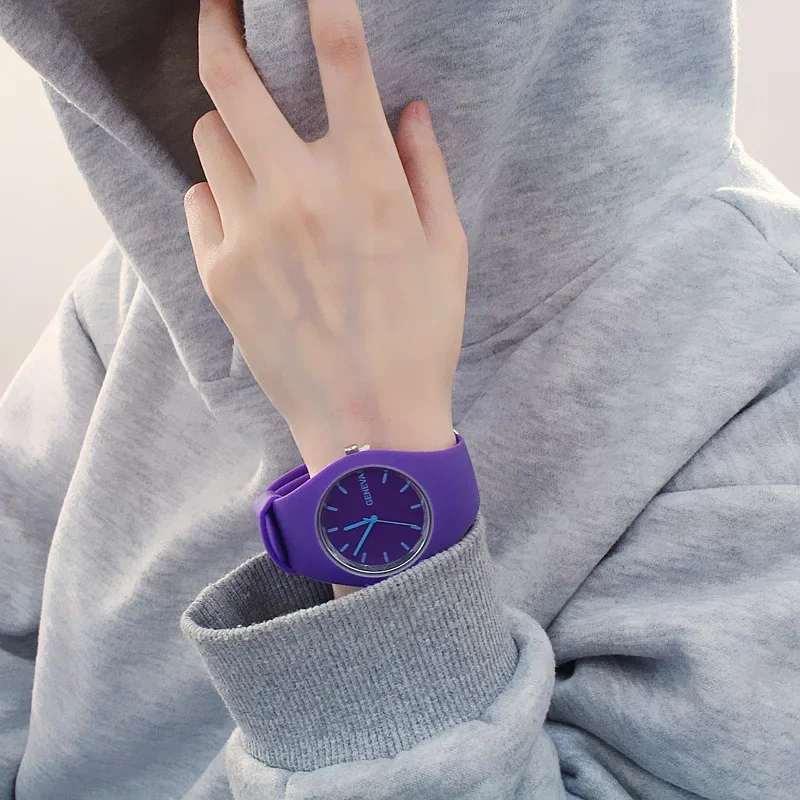Men watch Women Cream Color Ul - огляд і ціна Silicone Band Women